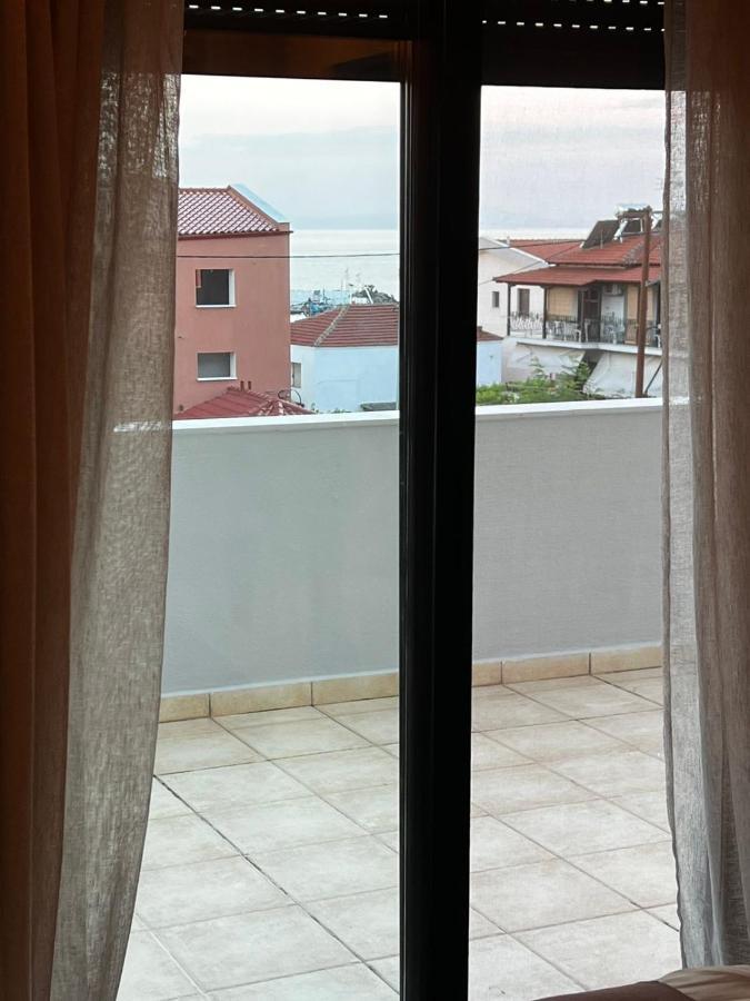 Diamantoula Apartment Nea Skioni Buitenkant foto